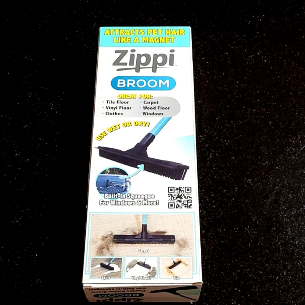 Zippi Flexible Broom w/Squeegee